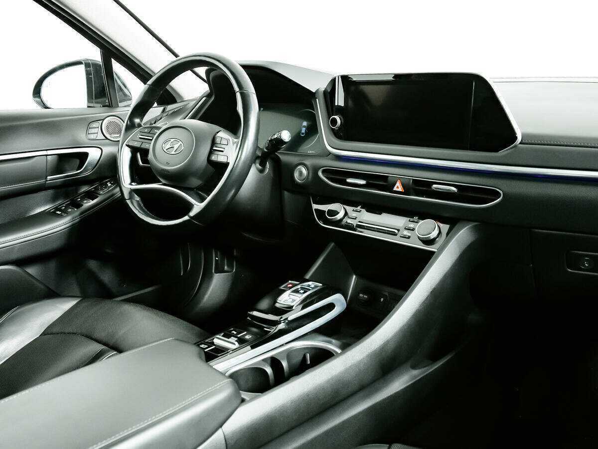 Hyundai Sonata с пробегом — 2019 год. Фото: #6