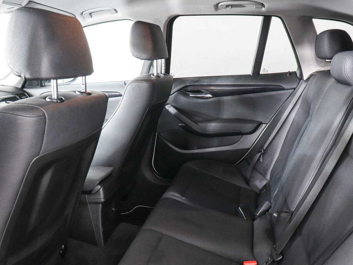 BMW X1 с пробегом — 2012 год. Фото: #13