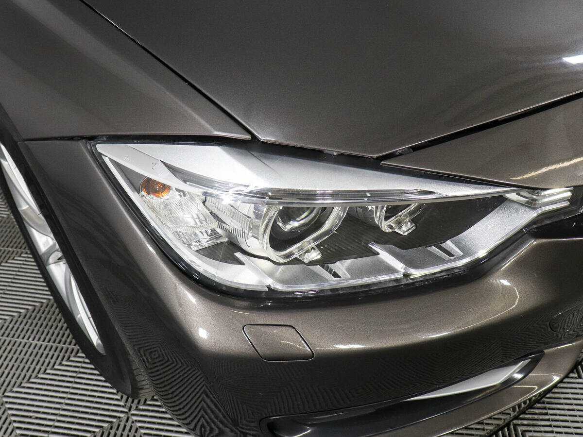 BMW 3 серии с пробегом — 2013 год. Фото: #6