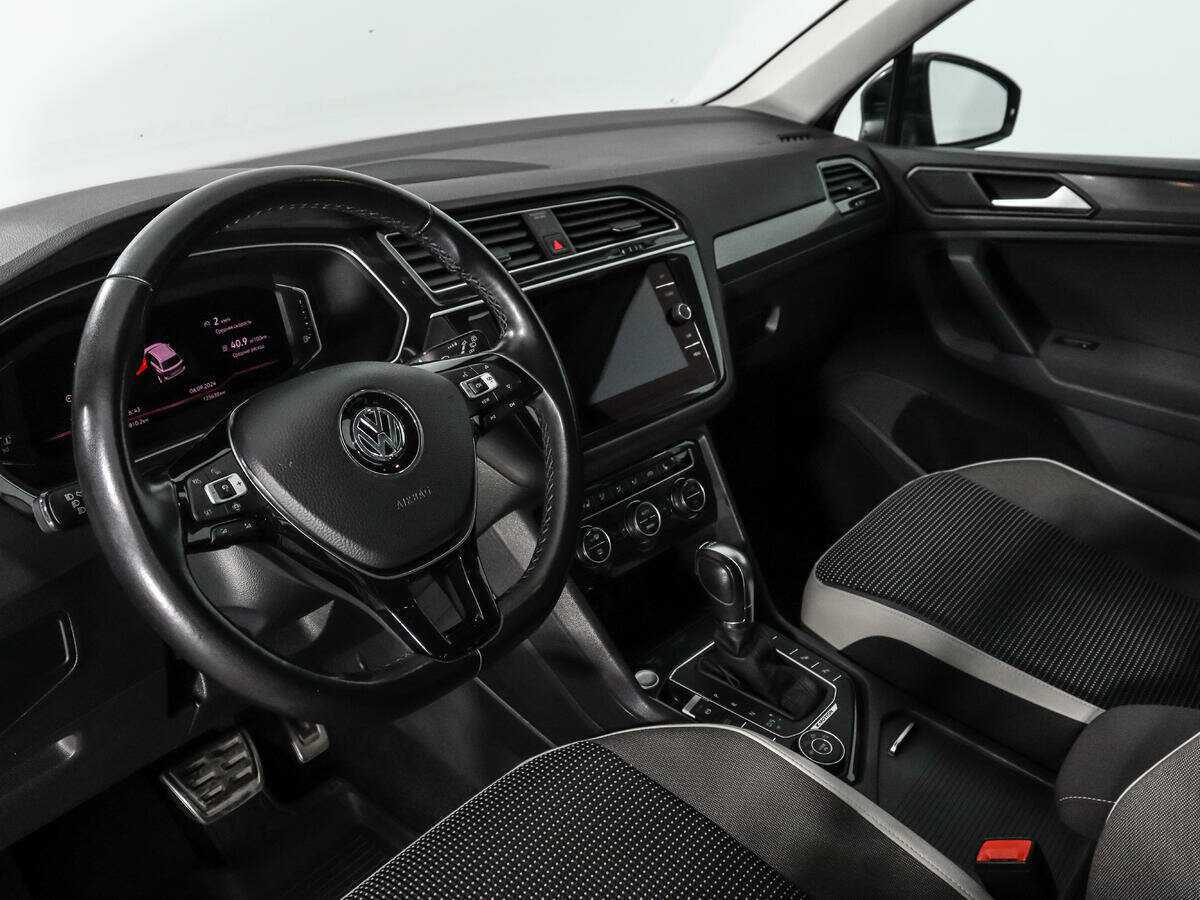 Volkswagen Tiguan с пробегом — 2019 год. Фото: #8