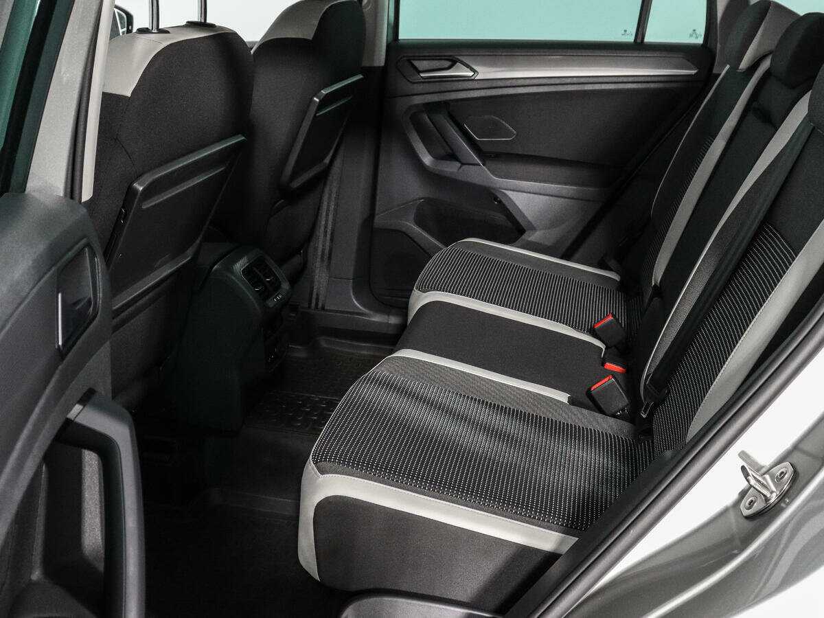 Volkswagen Tiguan с пробегом — 2019 год. Фото: #11