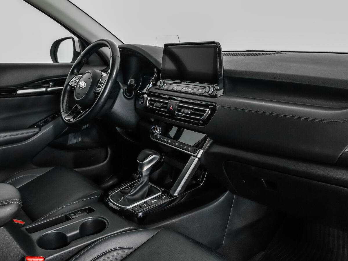 Kia Seltos с пробегом — 2020 год. Фото: #10