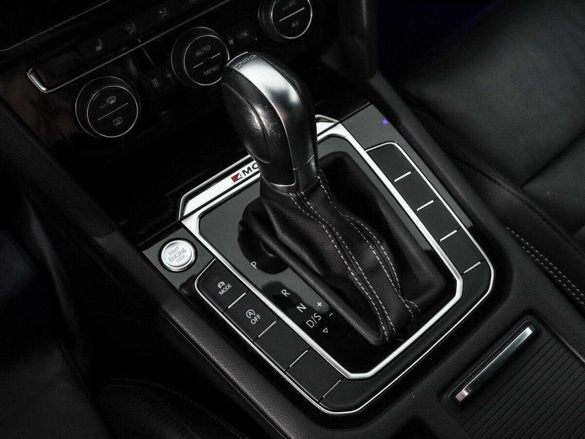 Volkswagen Passat с пробегом — 2019 год. Фото: #9