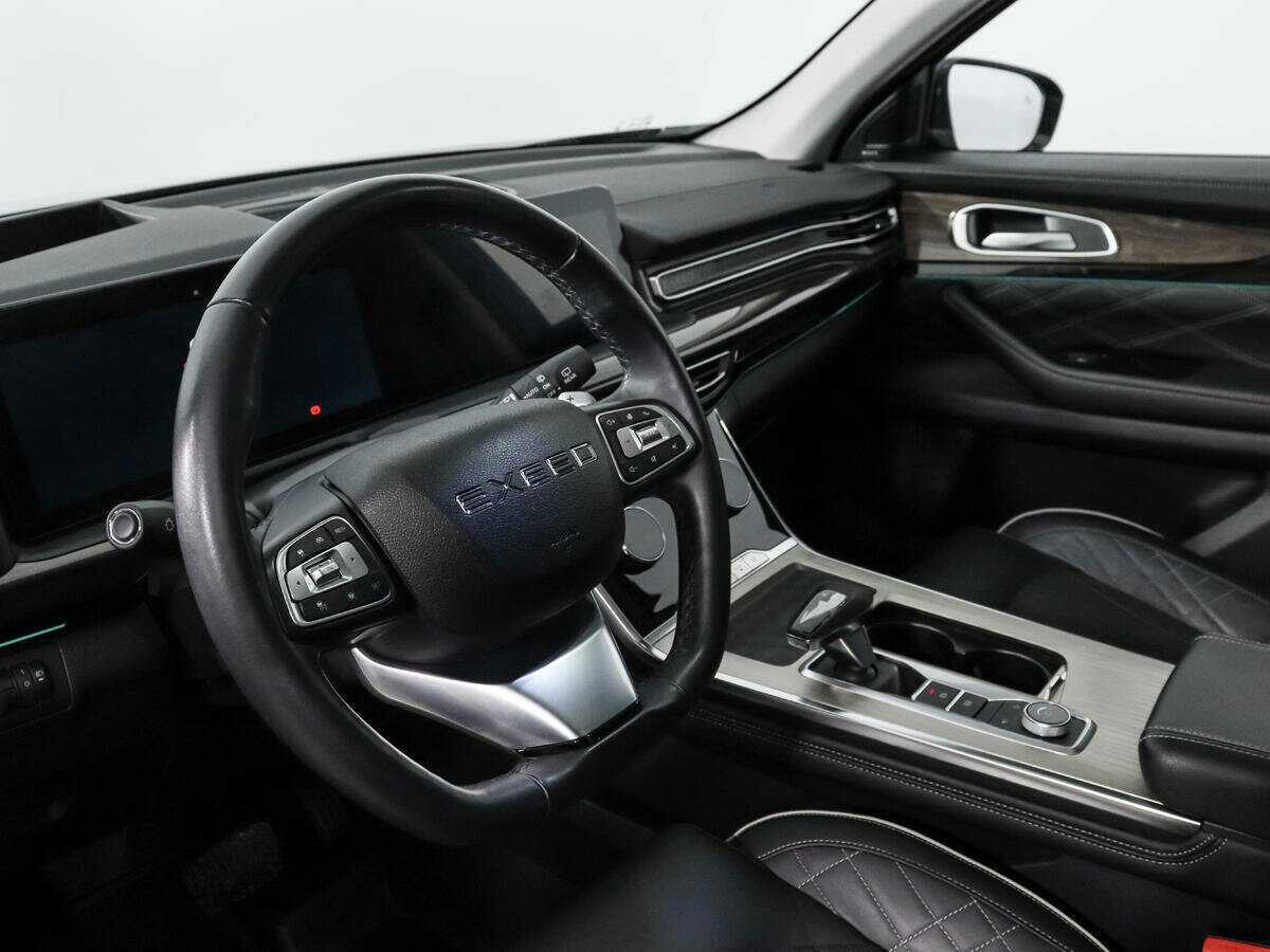 EXEED VX с пробегом — 2022 год. Фото: #8