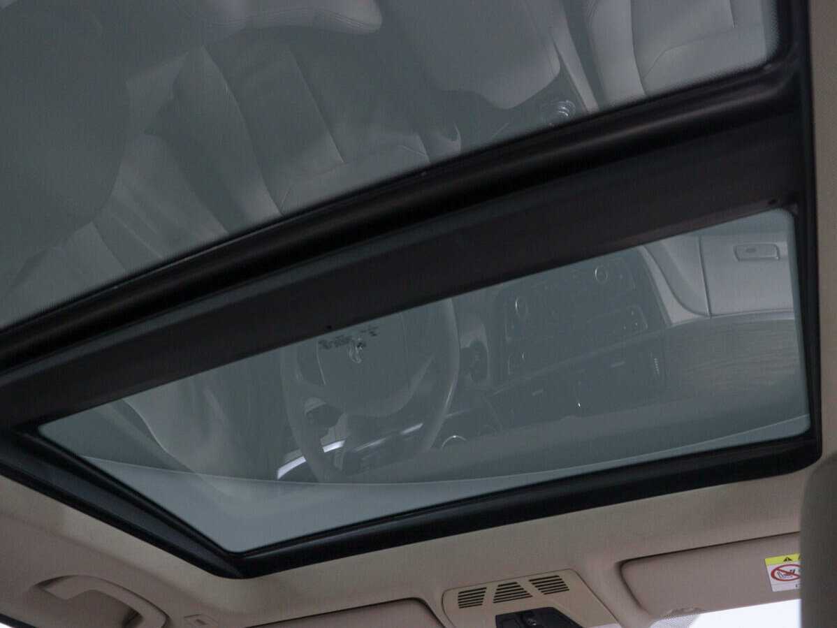 BMW 3 серии с пробегом — 2013 год. Фото: #16