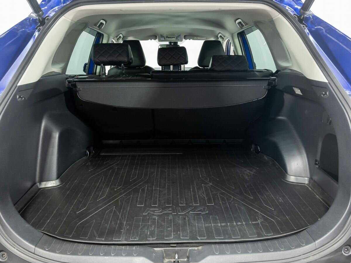 Toyota RAV4 с пробегом — 2021 год. Фото: #24