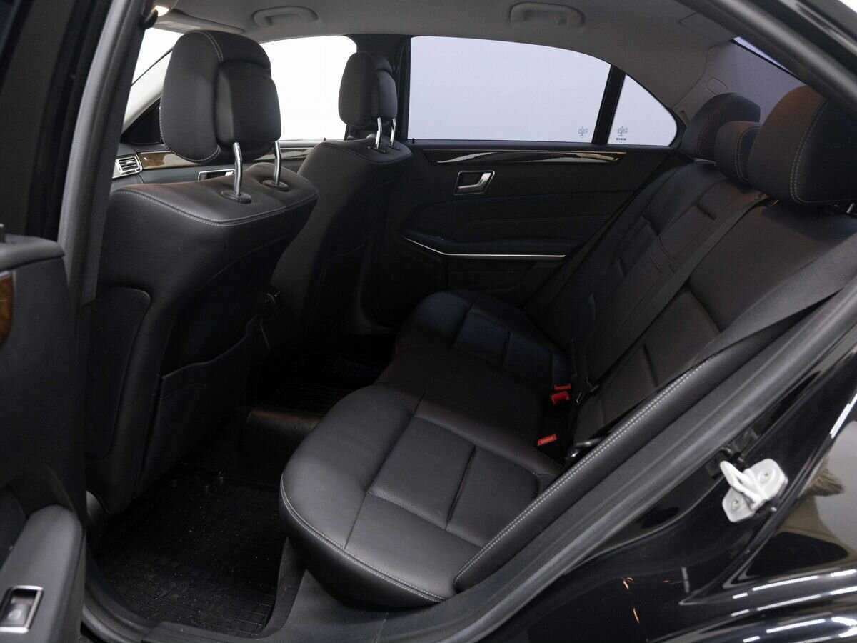 Mercedes-Benz E-Класс с пробегом — 2015 год. Фото: #10