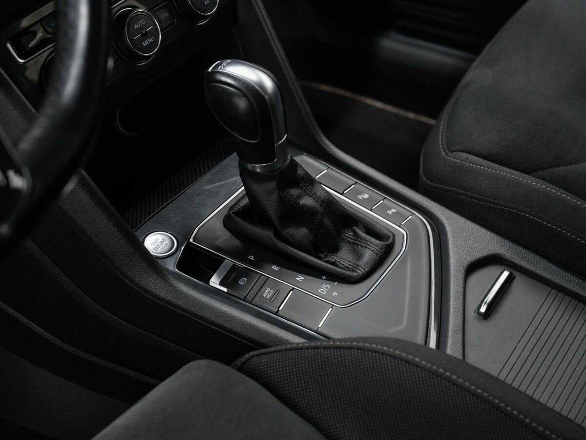 Volkswagen Tiguan с пробегом — 2017 год. Фото: #18
