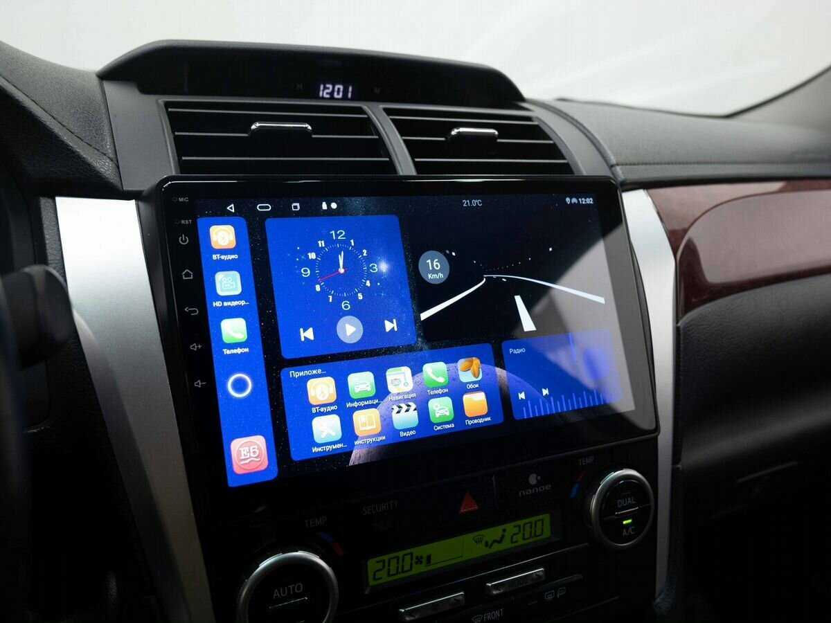 Toyota Camry с пробегом — 2012 год. Фото: #20