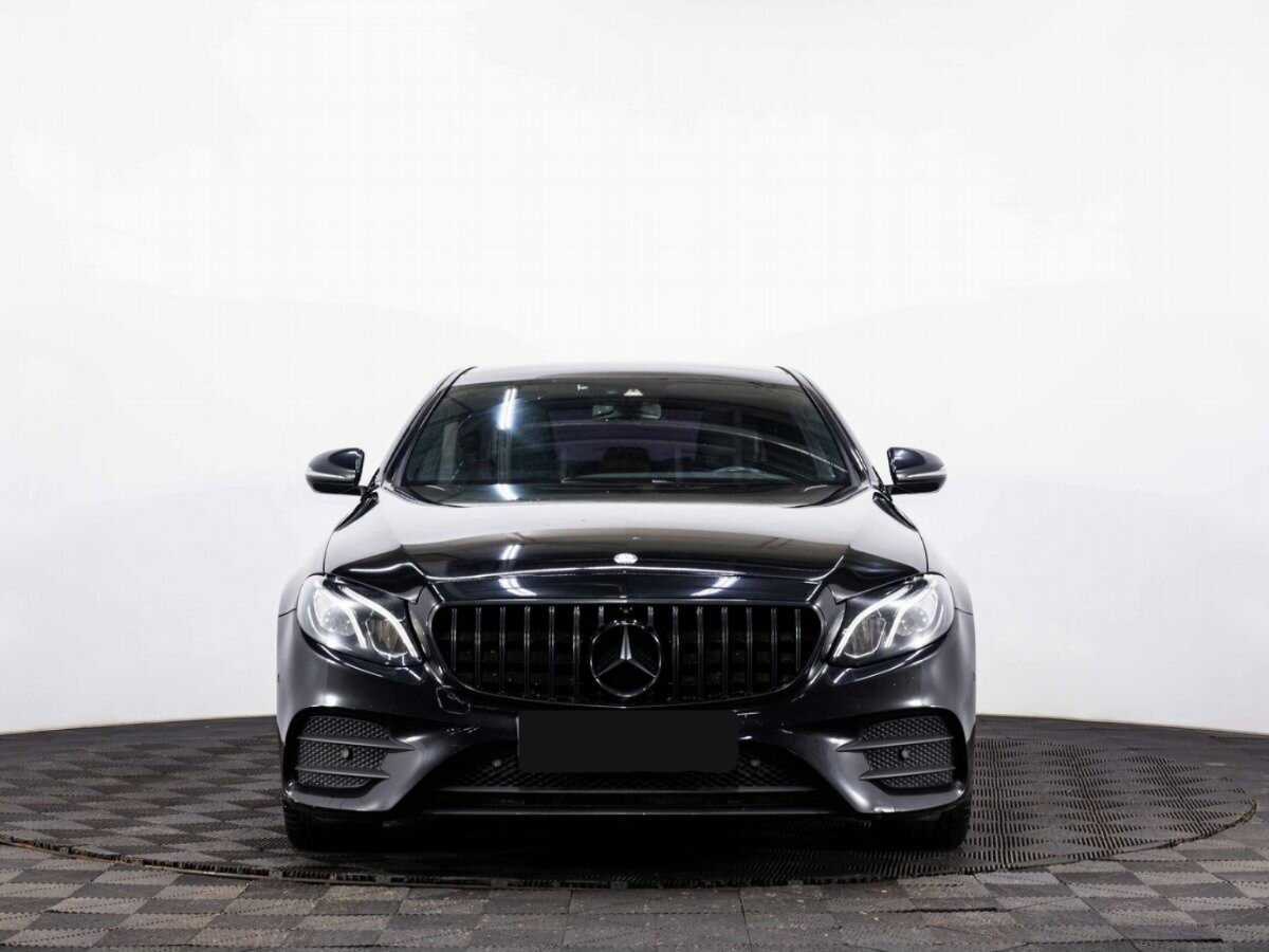 Mercedes-Benz E-Класс с пробегом — 2016 год. Фото: #1