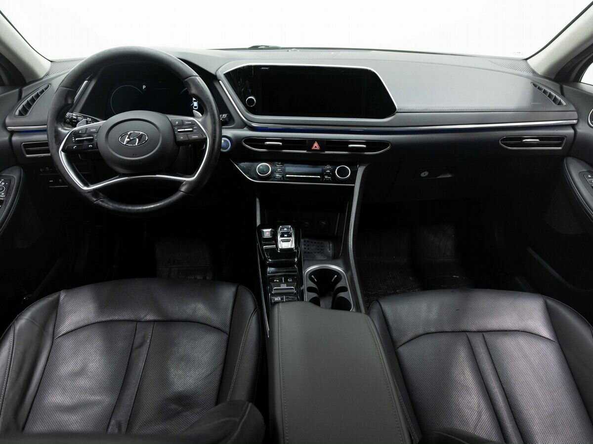 Hyundai Sonata с пробегом — 2020 год. Фото: #16