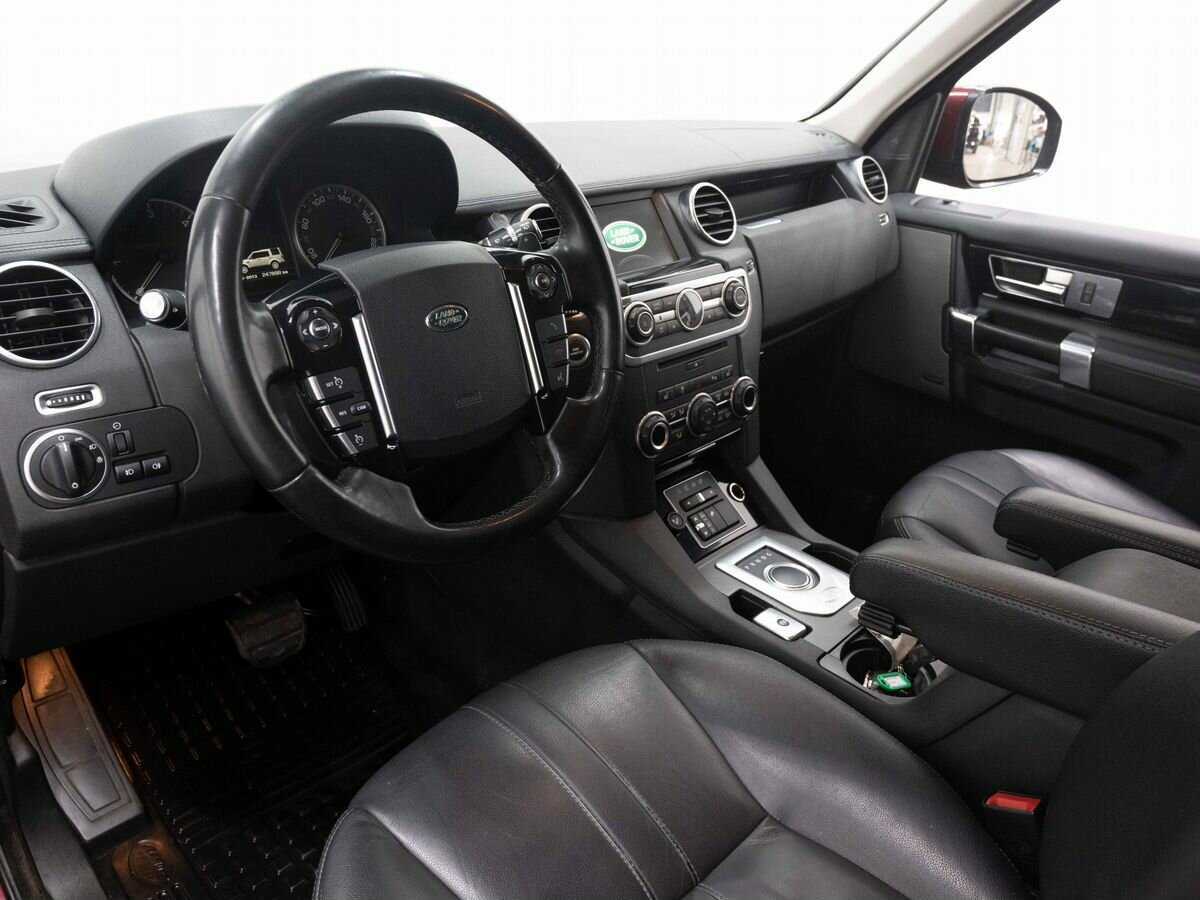 Land Rover Discovery с пробегом — 2014 год. Фото: #8