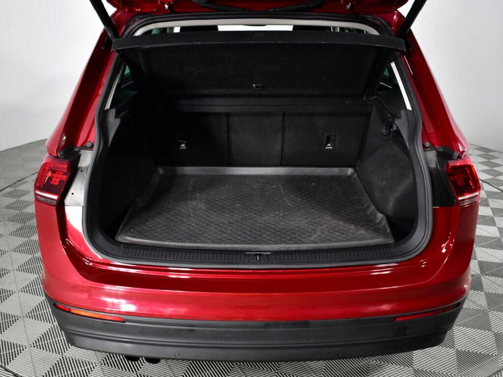 Volkswagen Tiguan с пробегом — 2018 год. Фото: #15