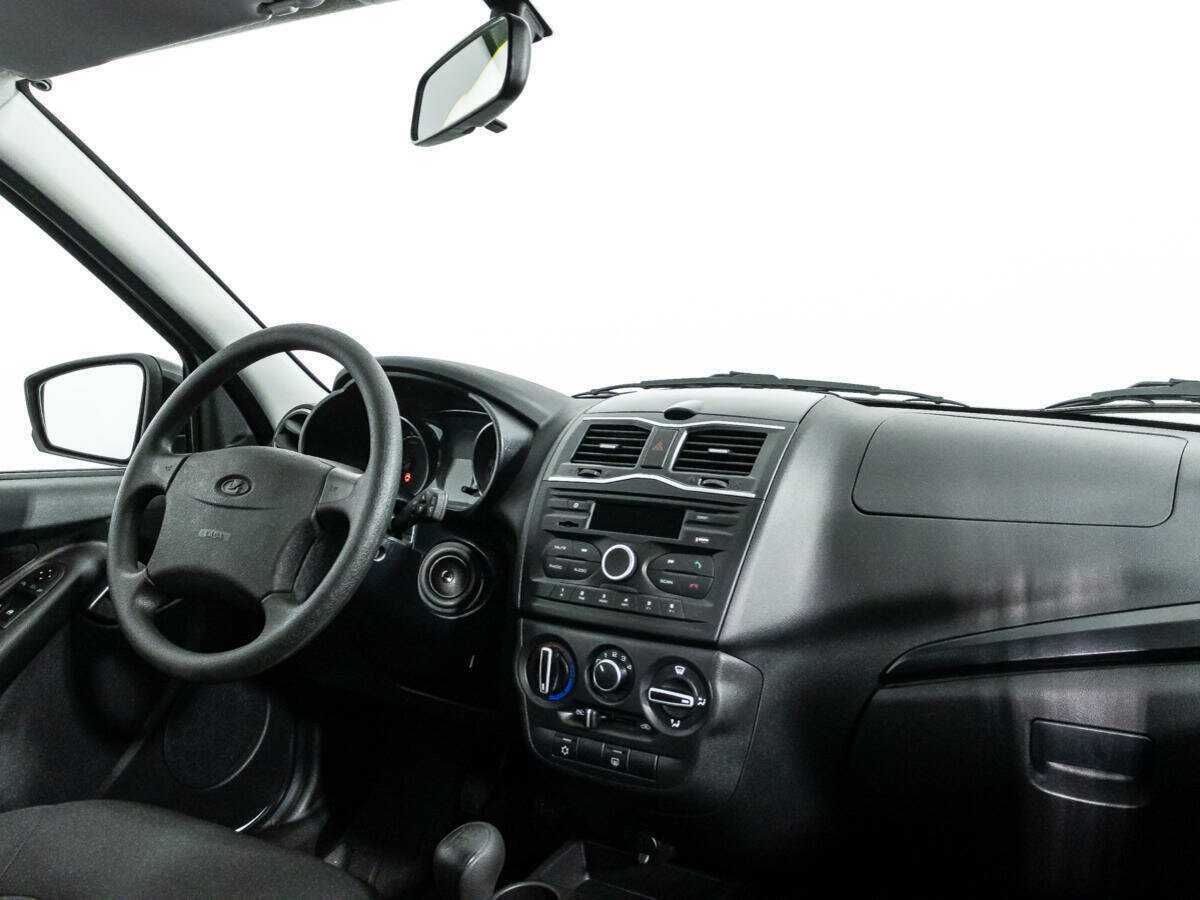 Lada (ВАЗ) Granta с пробегом — 2023 год. Фото: #8