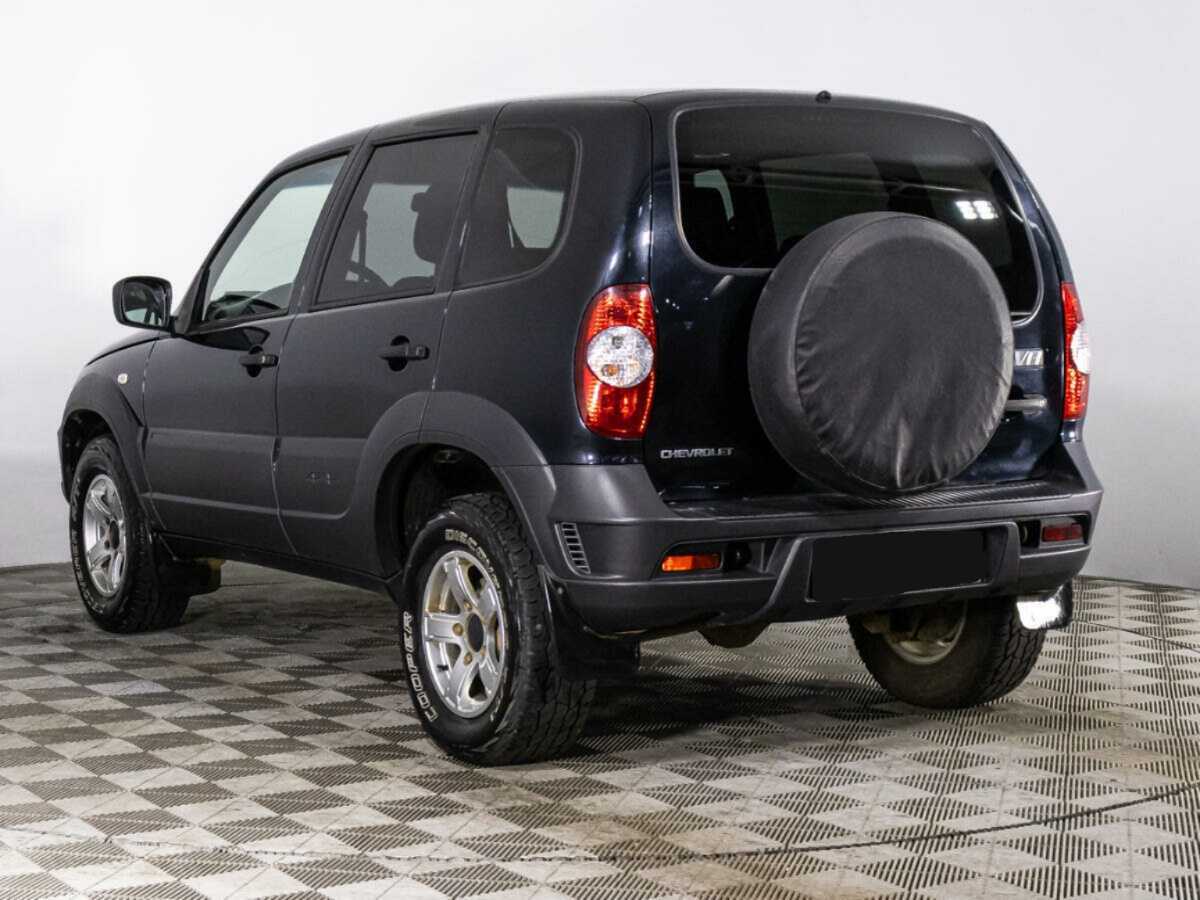 Chevrolet Niva с пробегом — 2019 год. Фото: #6