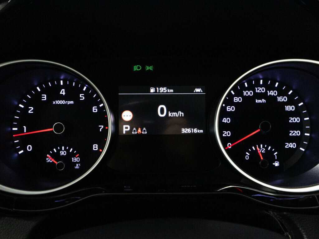 Kia Ceed с пробегом — 2020 год. Фото: #11