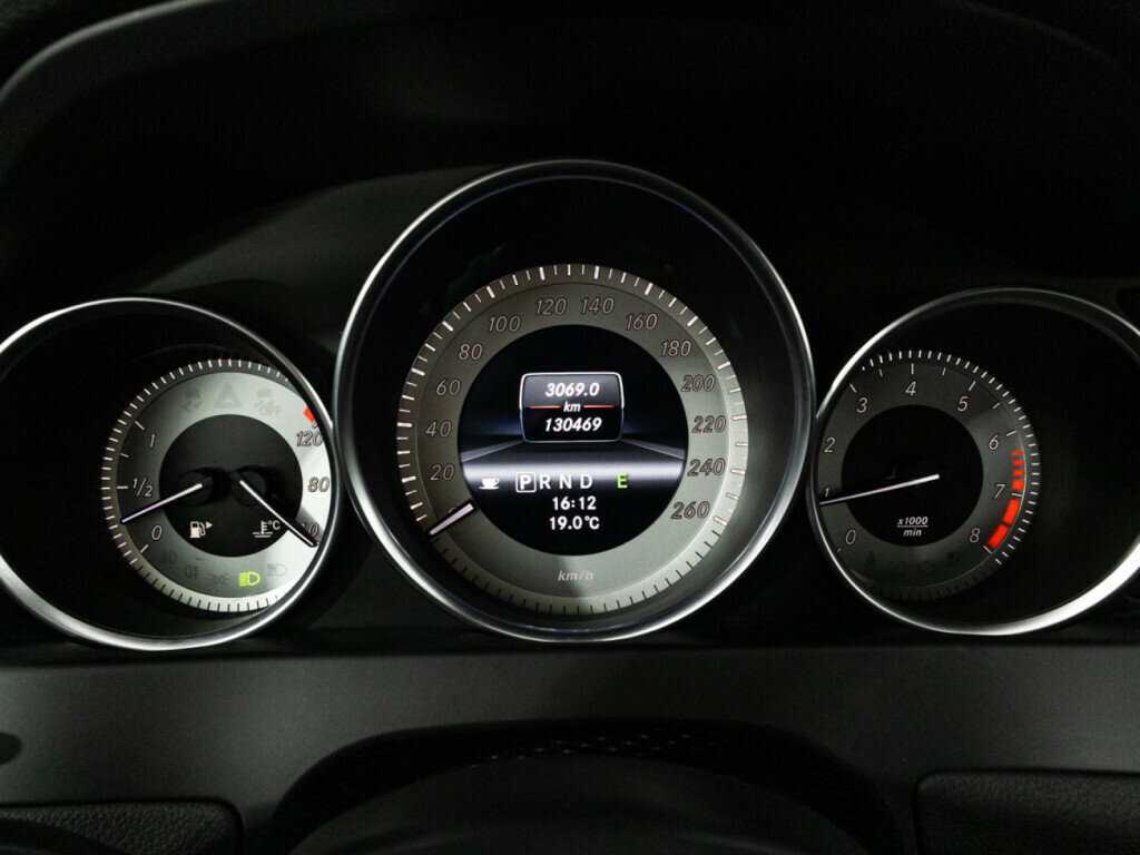 Mercedes-Benz C-Класс с пробегом — 2013 год. Фото: #11