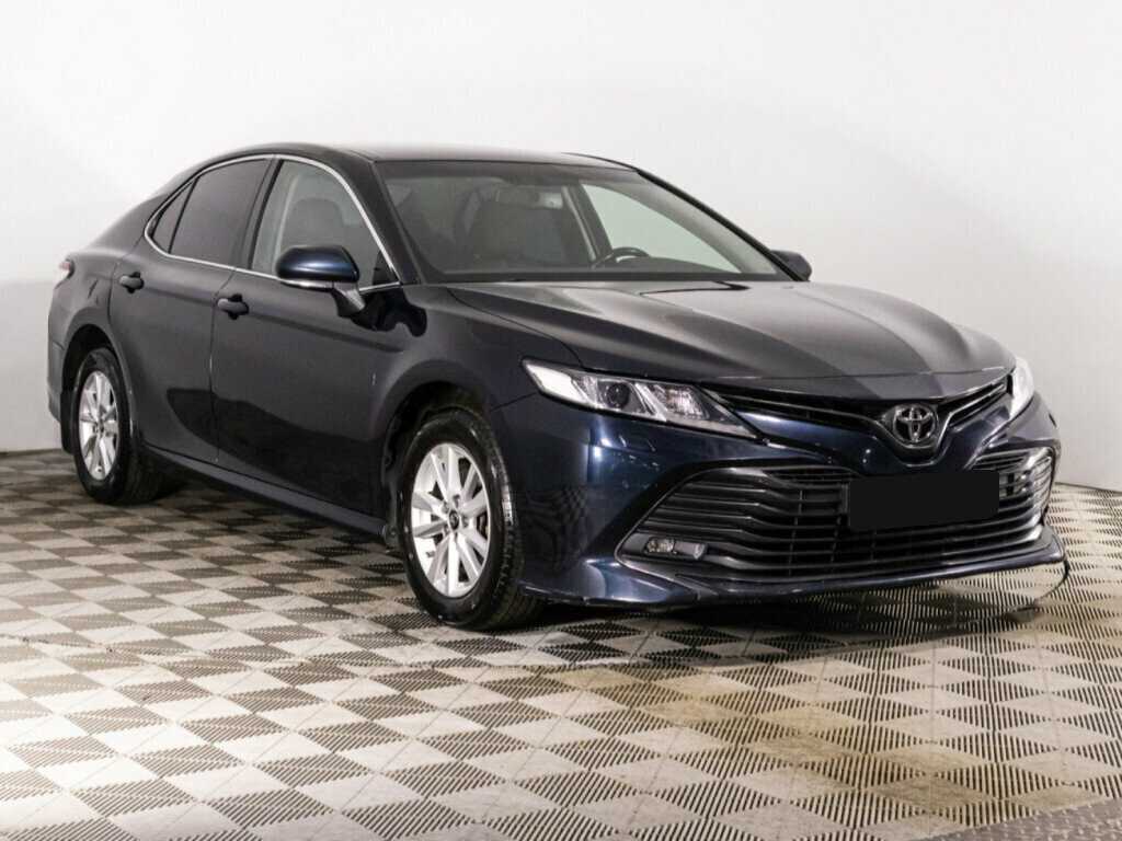 Toyota Camry с пробегом — 2019 год. Фото: #2