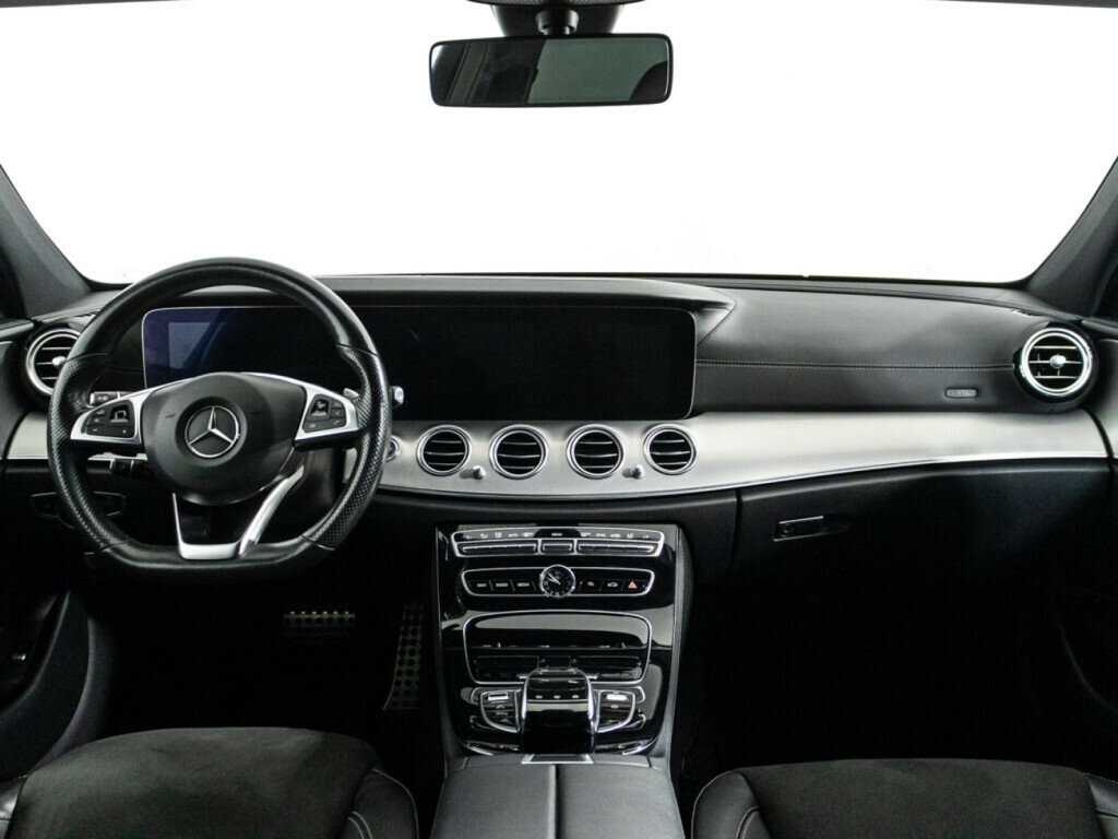 Mercedes-Benz E-Класс с пробегом — 2017 год. Фото: #12