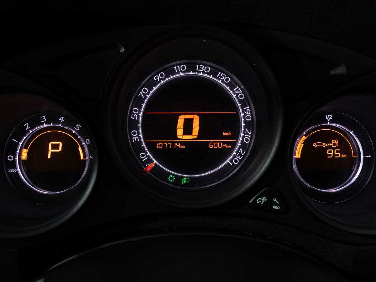 Citroen C4 с пробегом — 2014 год. Фото: #11