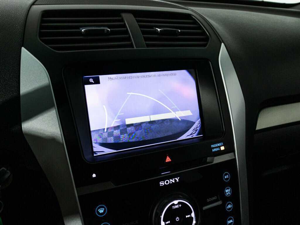 Ford Explorer с пробегом — 2013 год. Фото: #16