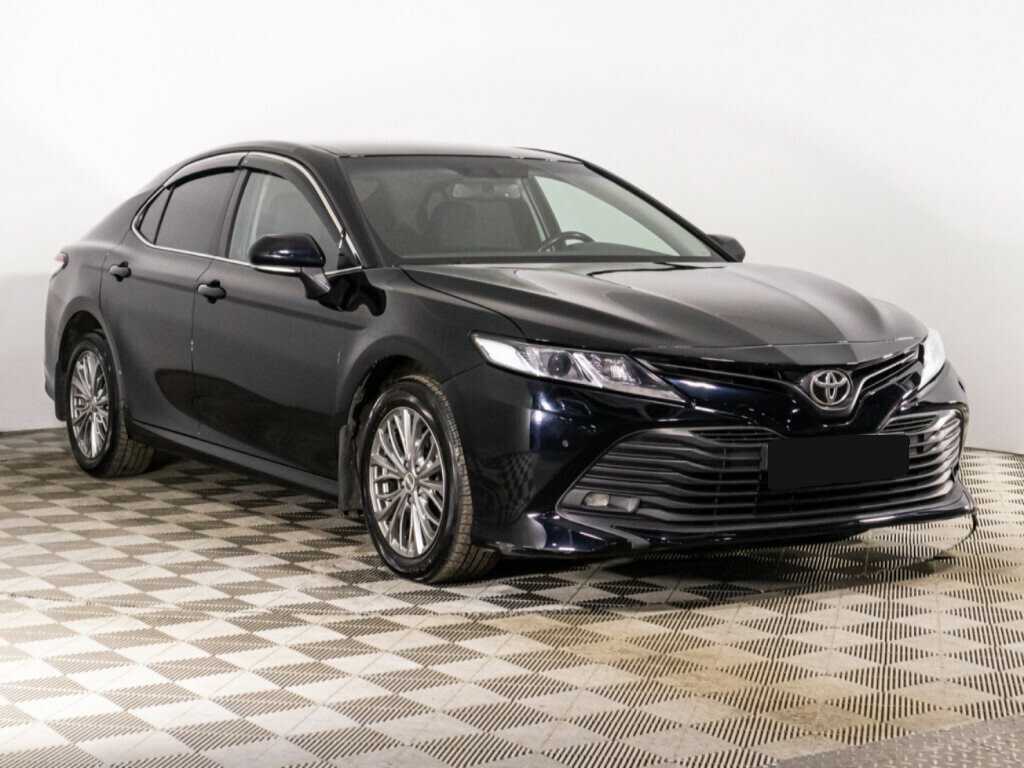 Toyota Camry с пробегом — 2021 год. Фото: #2