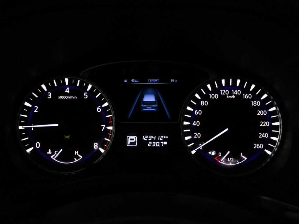 Infiniti QX60 с пробегом — 2018 год. Фото: #11