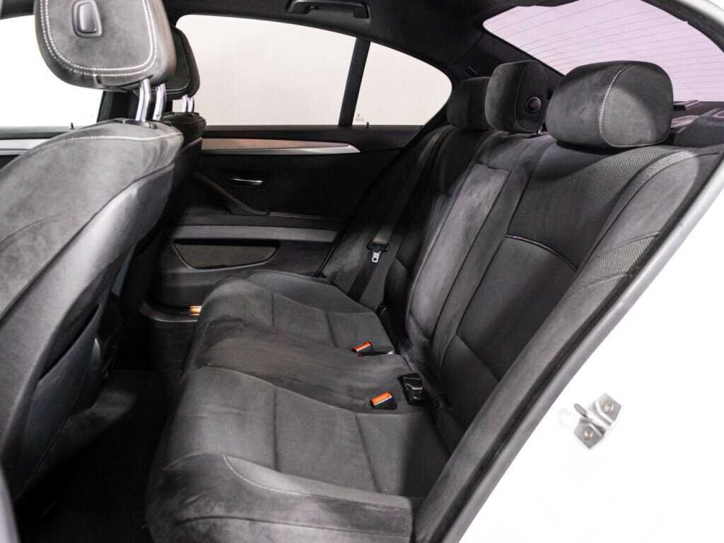 BMW 5 серии с пробегом — 2016 год. Фото: #9