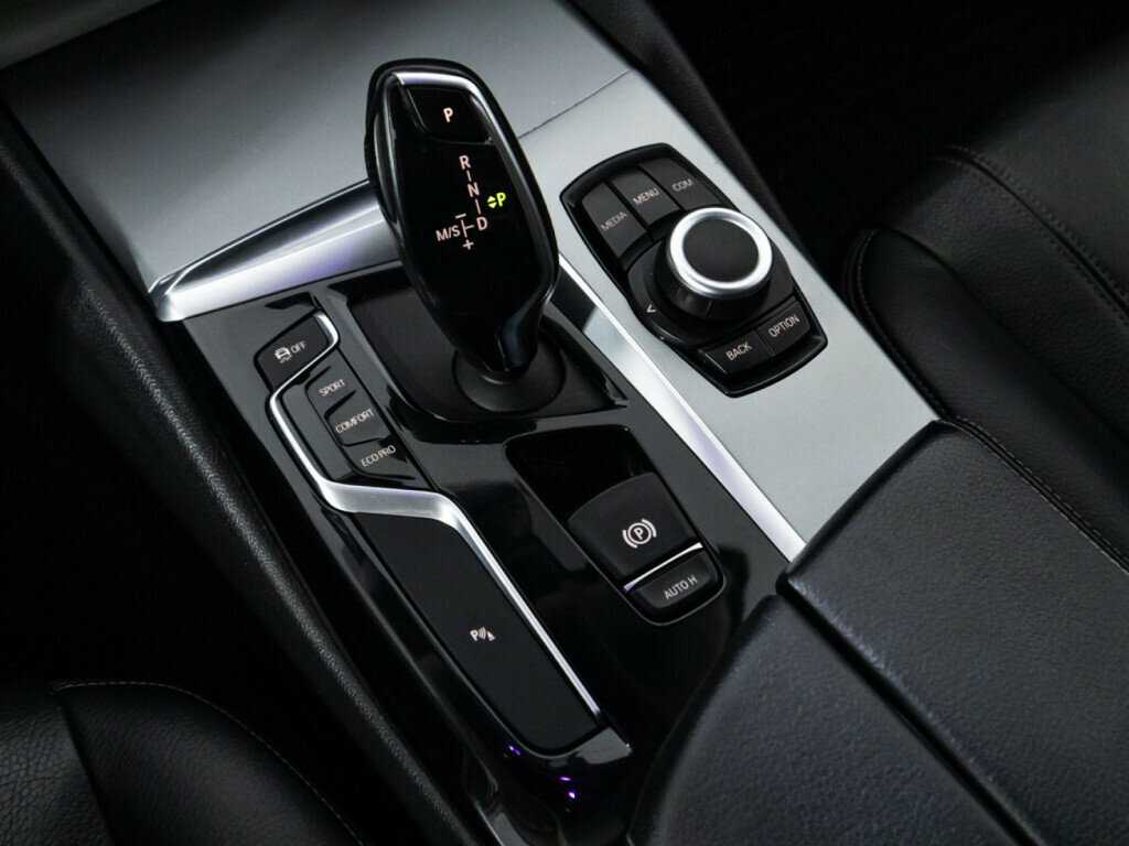 BMW 5 серии с пробегом — 2018 год. Фото: #13