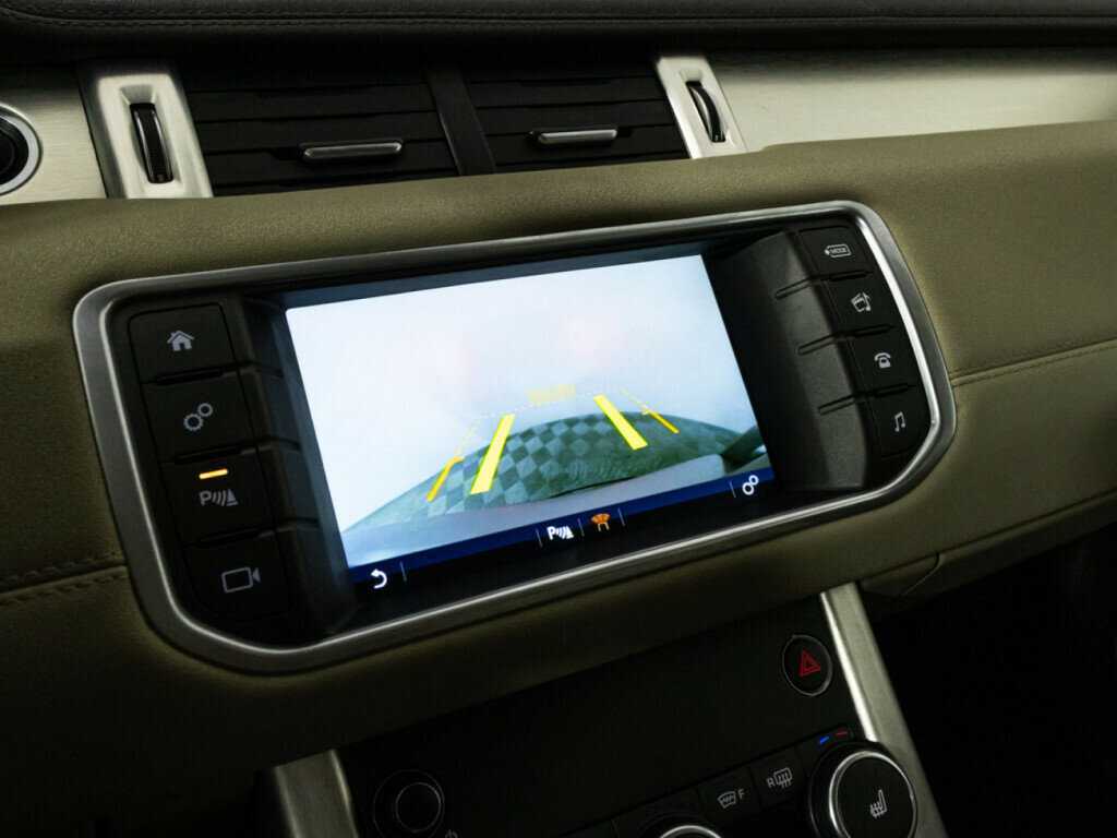 Land Rover Range Rover Evoque с пробегом — 2017 год. Фото: #16