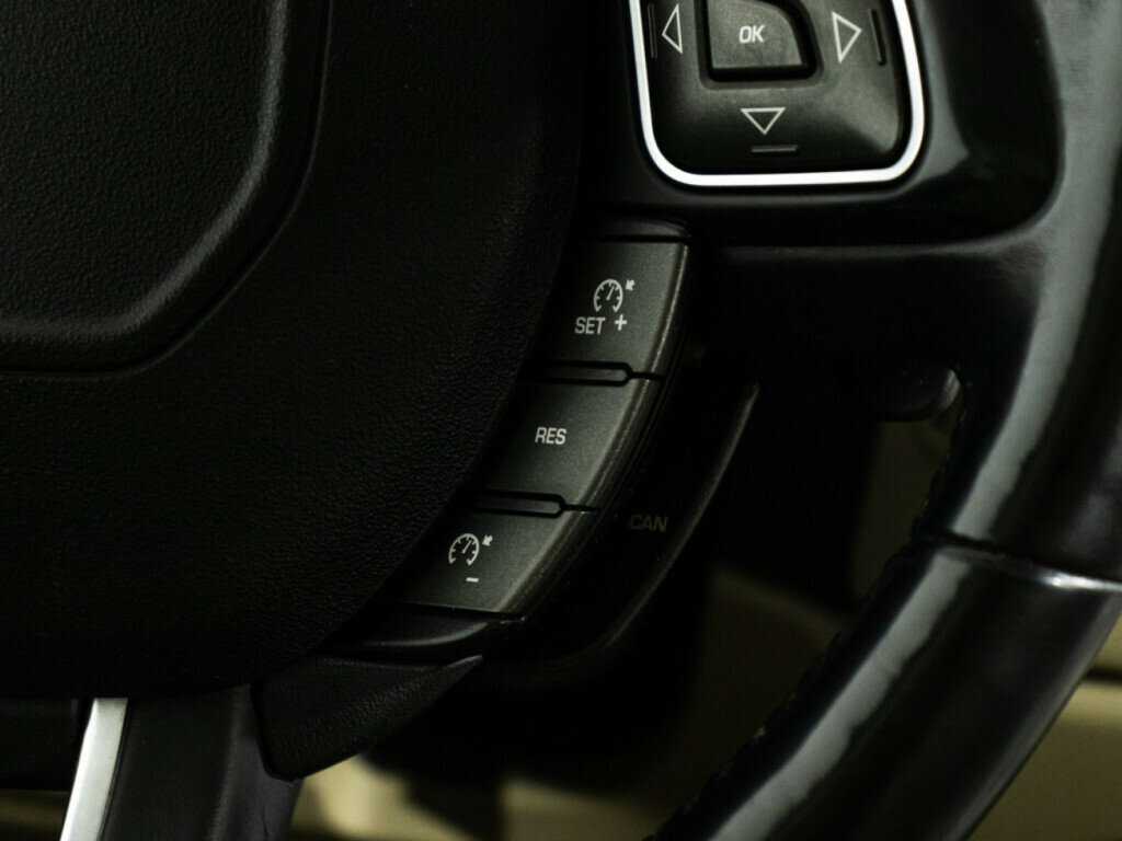 Land Rover Range Rover Evoque с пробегом — 2017 год. Фото: #20