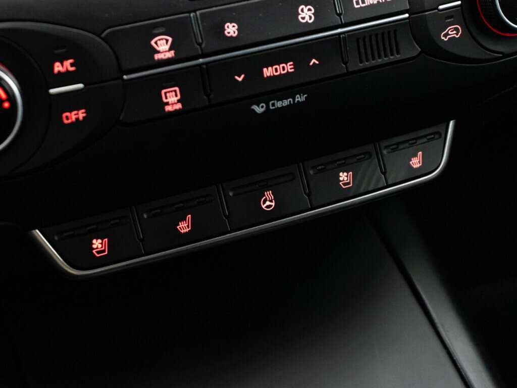 Kia Sorento с пробегом — 2016 год. Фото: #20