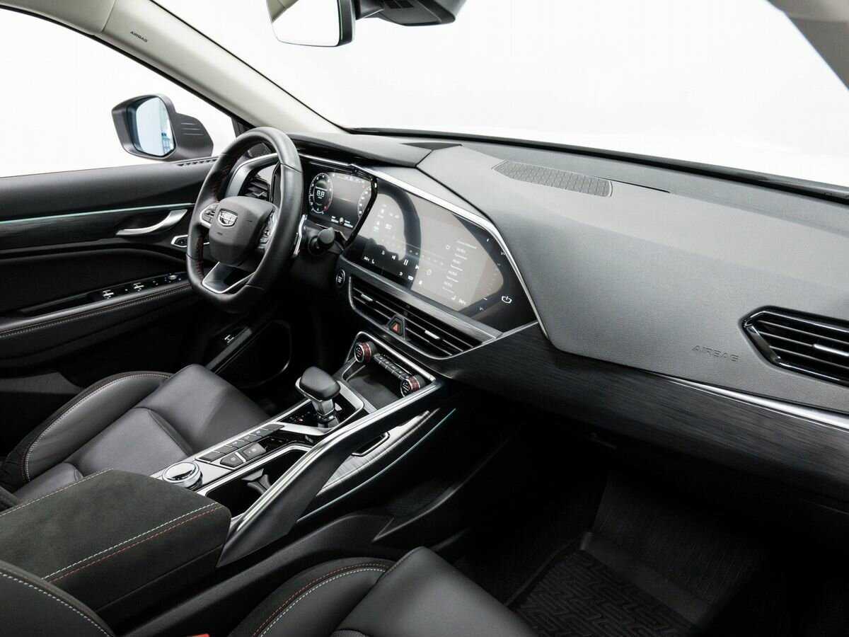 Geely Tugella с пробегом — 2021 год. Фото: #8