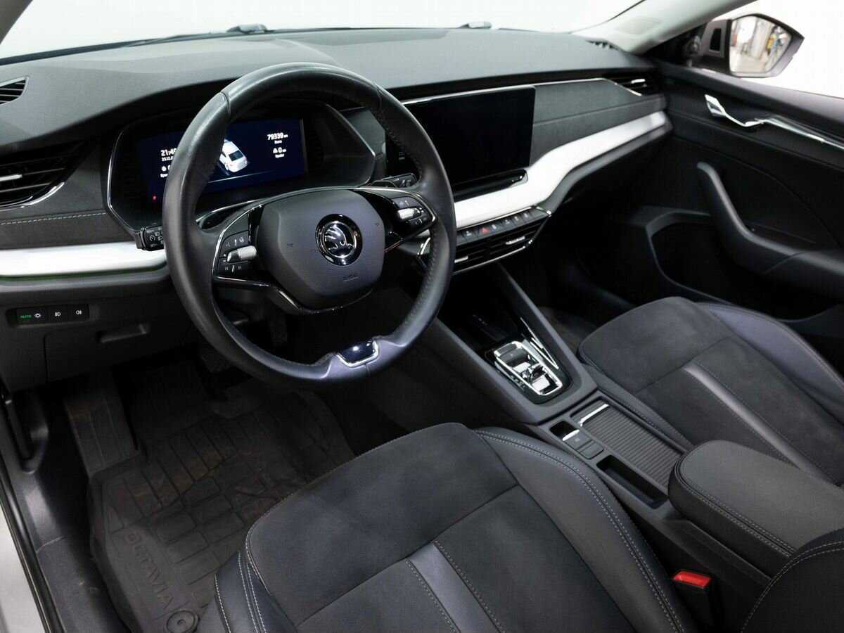 Skoda Octavia с пробегом — 2021 год. Фото: #8