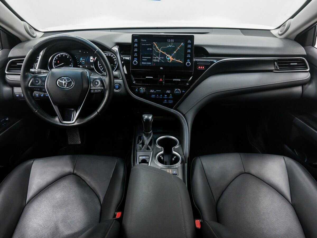 Toyota Camry с пробегом — 2022 год. Фото: #10