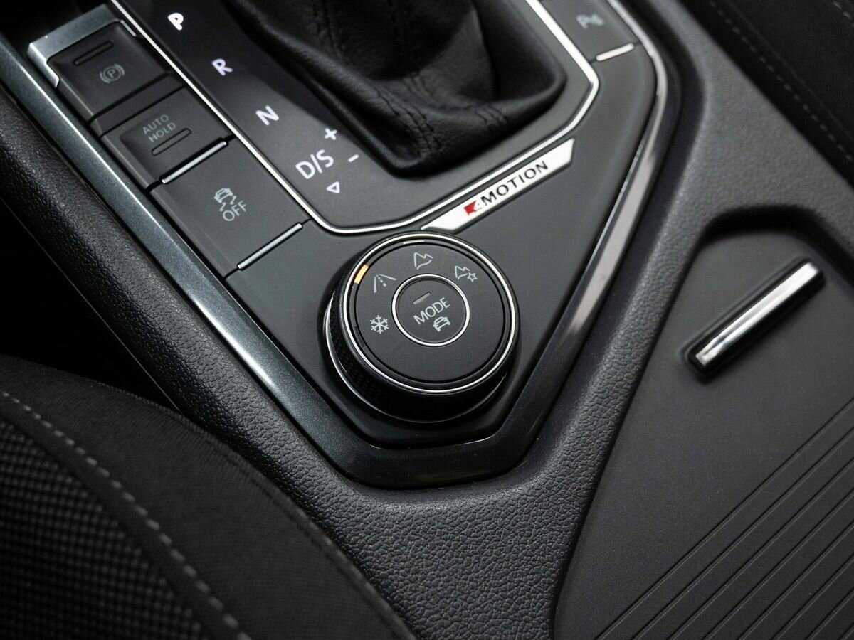 Volkswagen Tiguan с пробегом — 2017 год. Фото: #24