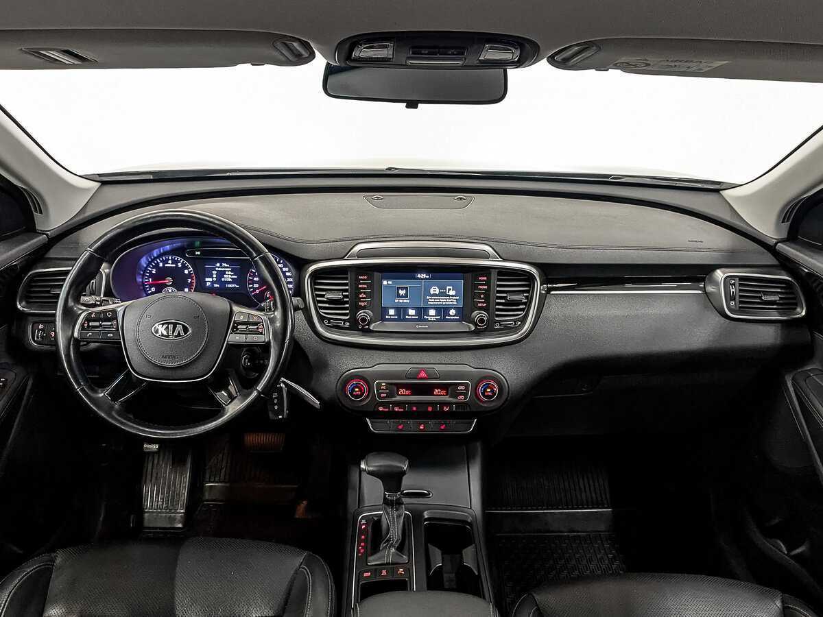 Kia Sorento с пробегом — 2018 год. Фото: #13