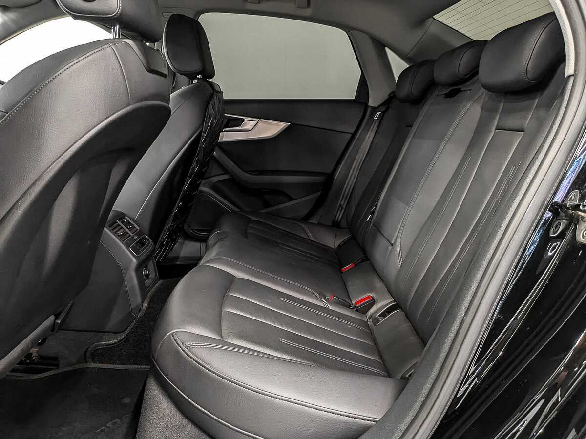 Audi A4 с пробегом — 2018 год. Фото: #16