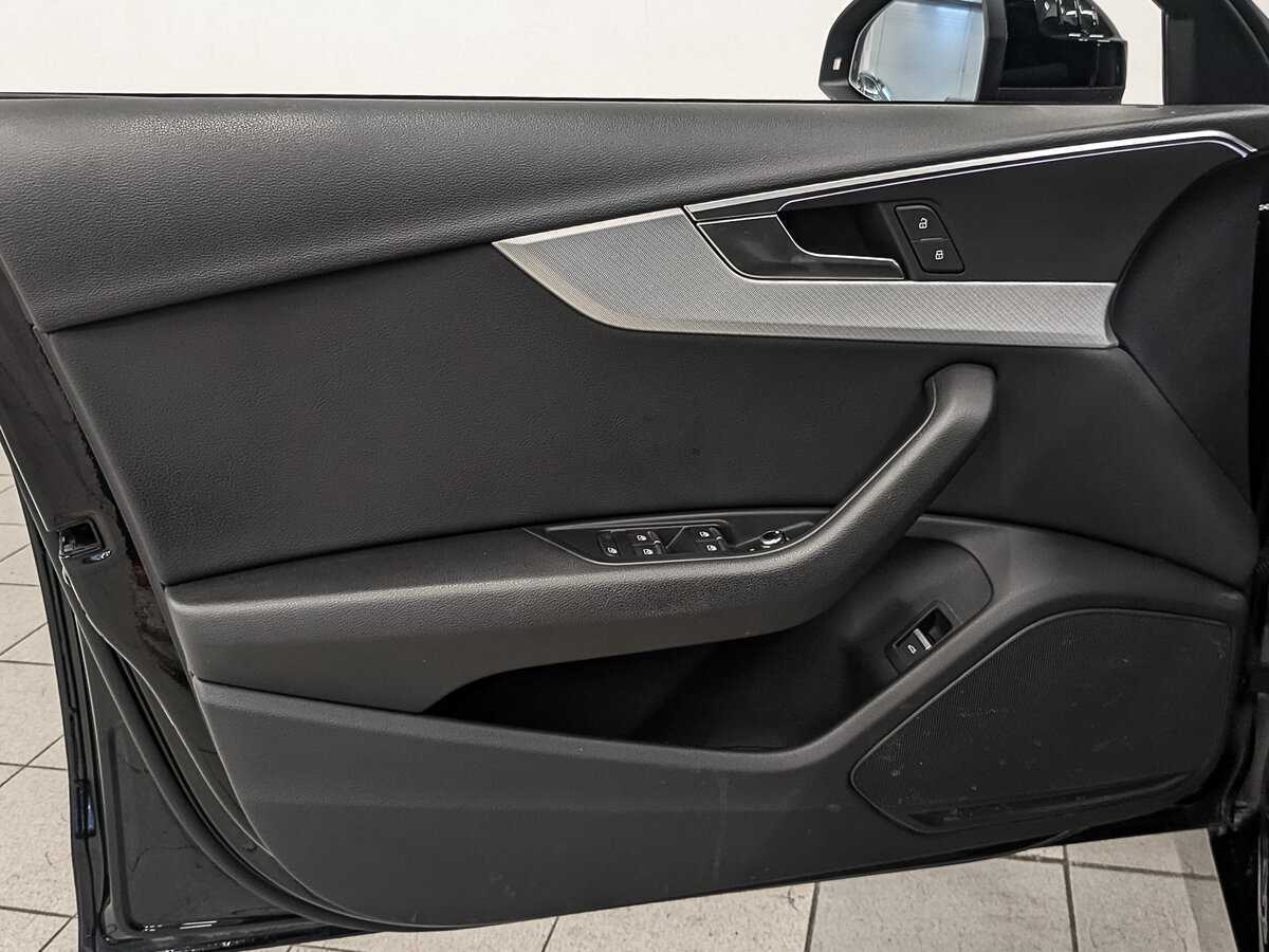 Audi A4 с пробегом — 2018 год. Фото: #17