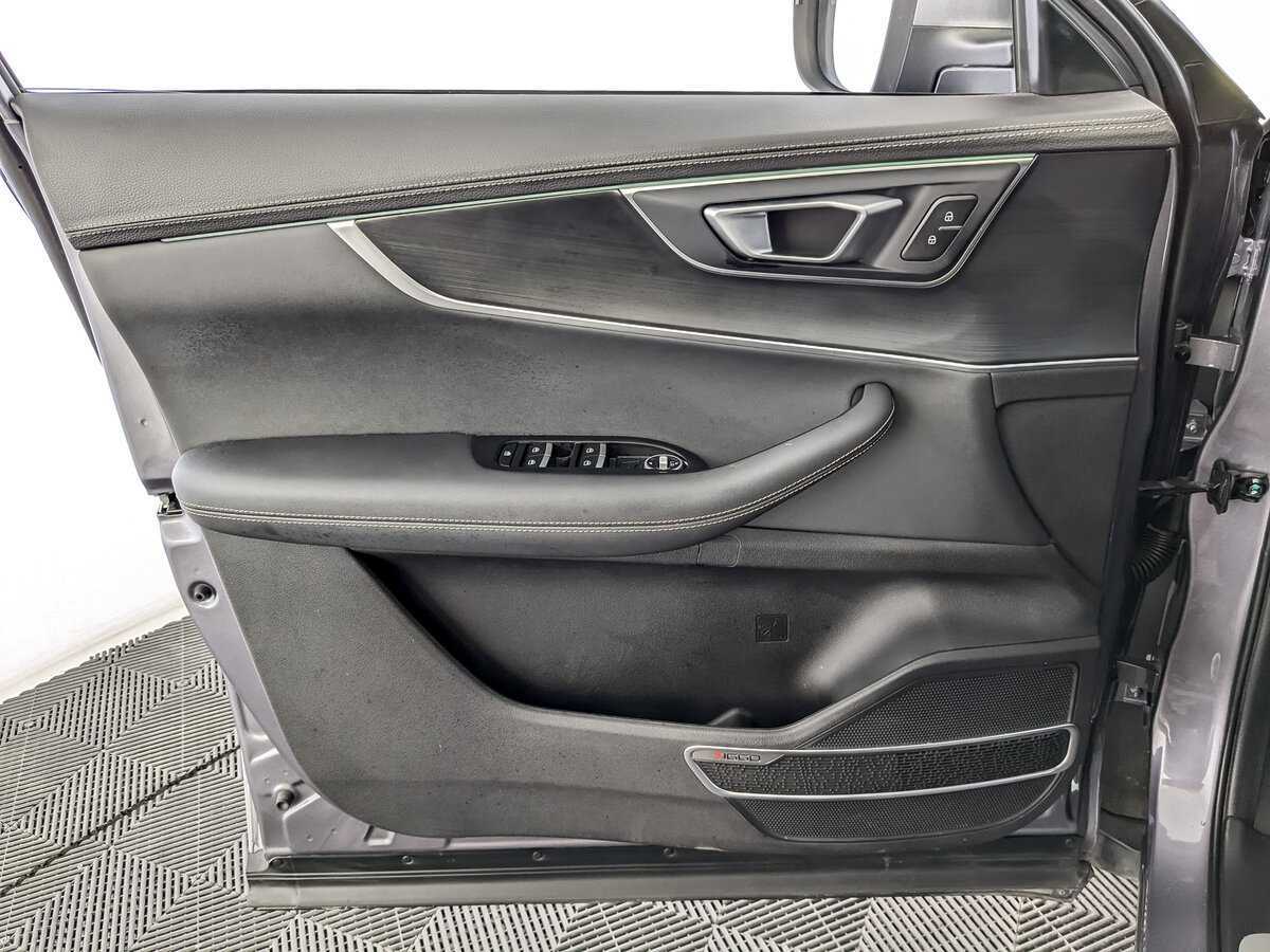 Chery Tiggo 8 с пробегом — 2024 год. Фото: #17