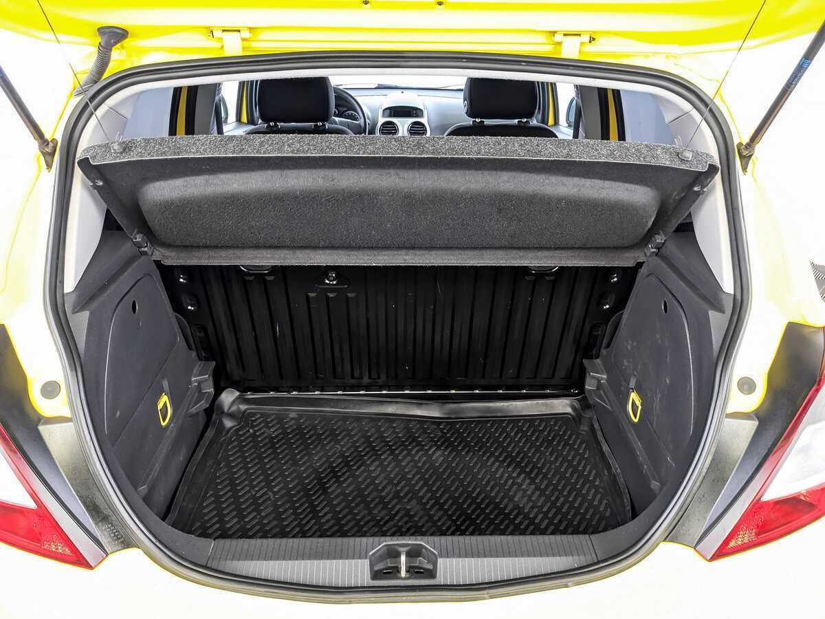 Opel Corsa с пробегом — 2013 год. Фото: #9