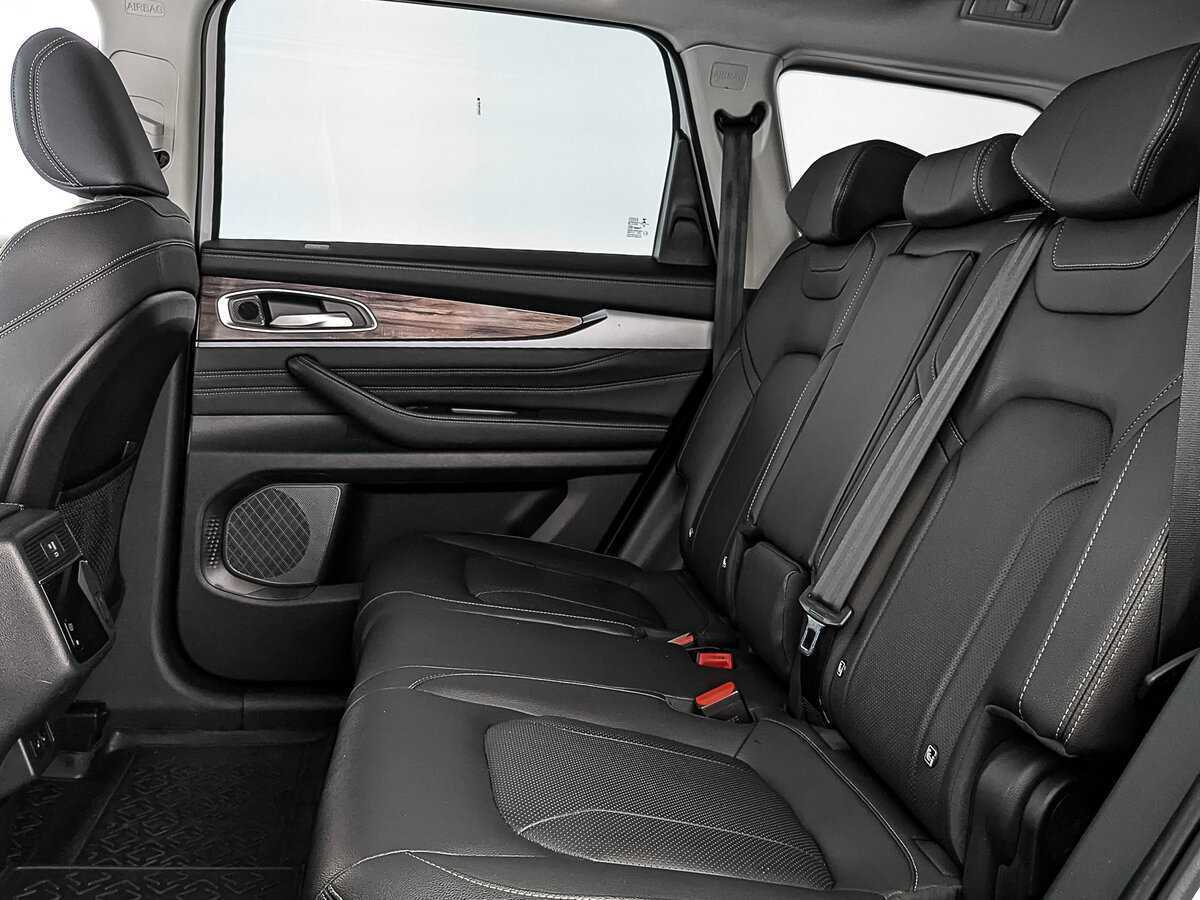 EXEED VX с пробегом — 2022 год. Фото: #17