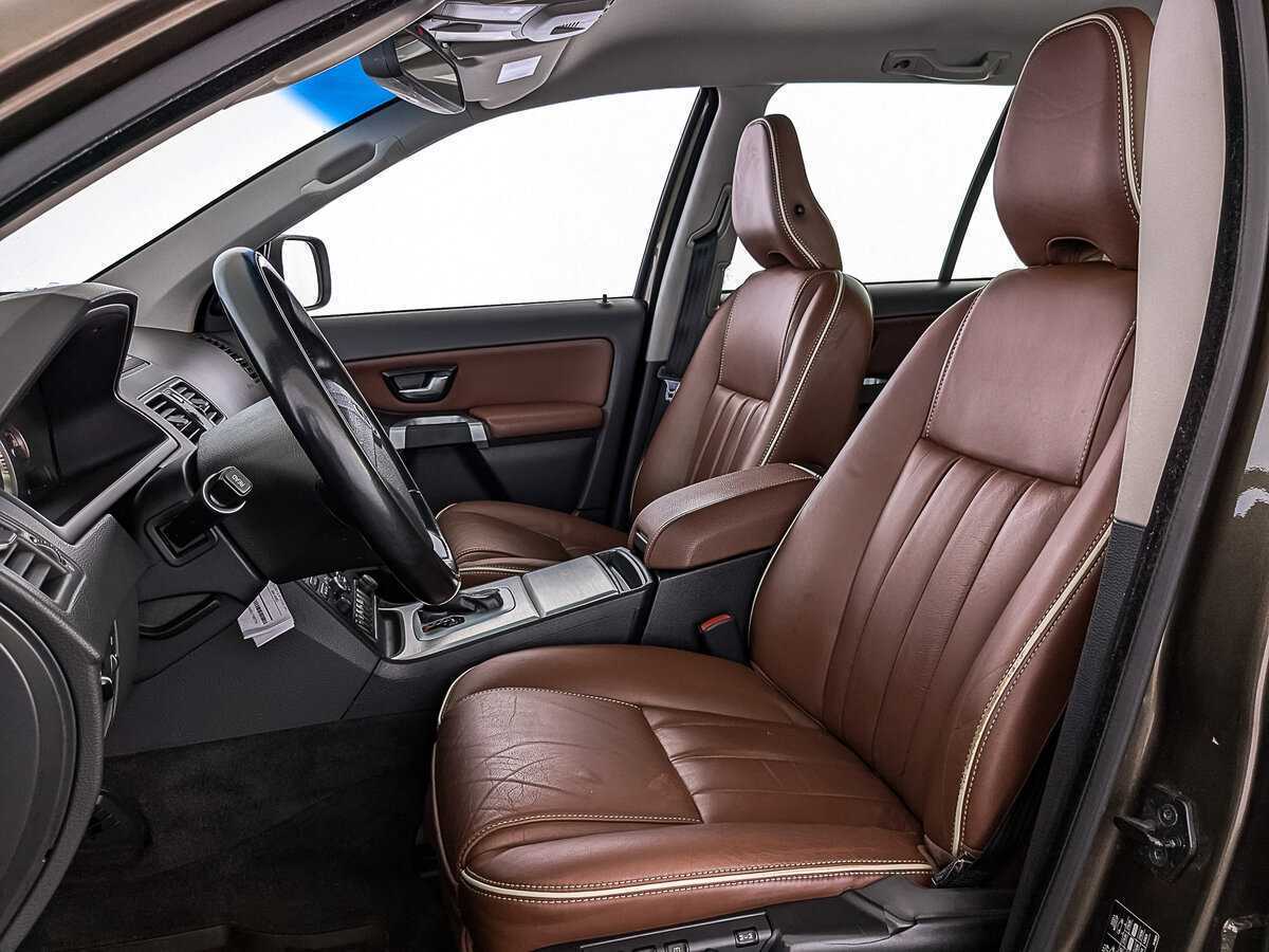 Volvo XC90 с пробегом — 2014 год. Фото: #19