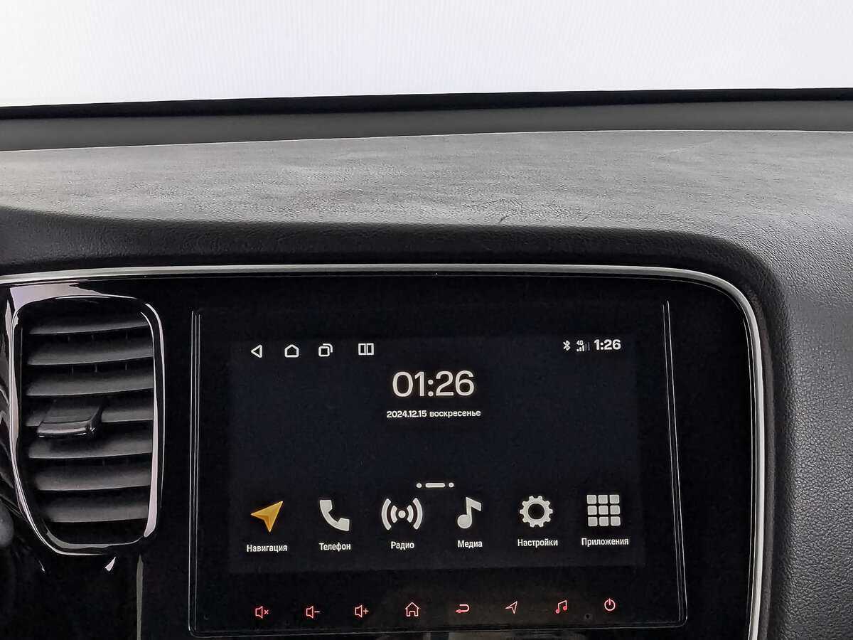 Mitsubishi Outlander с пробегом — 2022 год. Фото: #16