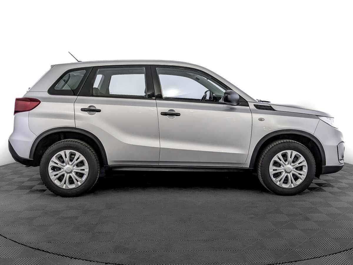 Suzuki Vitara с пробегом — 2021 год. Фото: #3