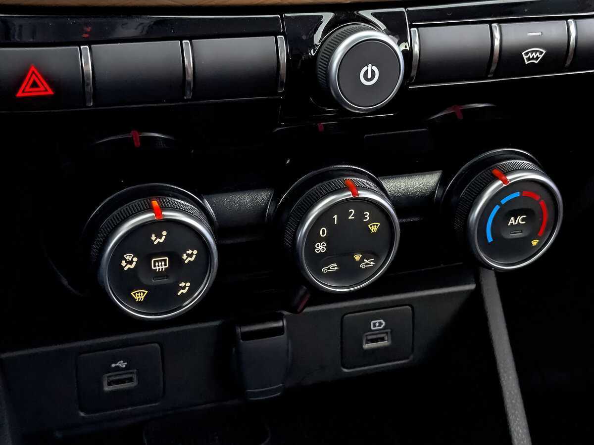 Lada (ВАЗ) Vesta с пробегом — 2024 год. Фото: #20