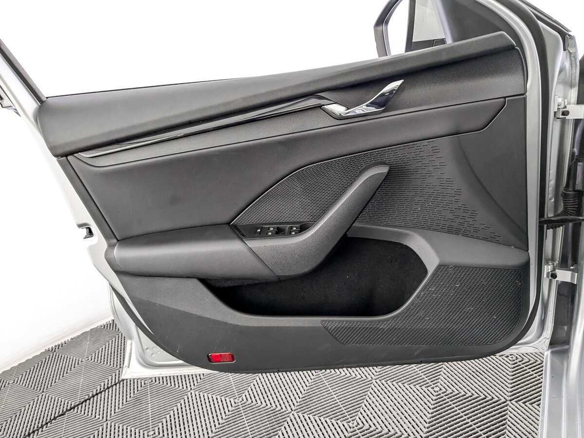Skoda Octavia с пробегом — 2021 год. Фото: #18