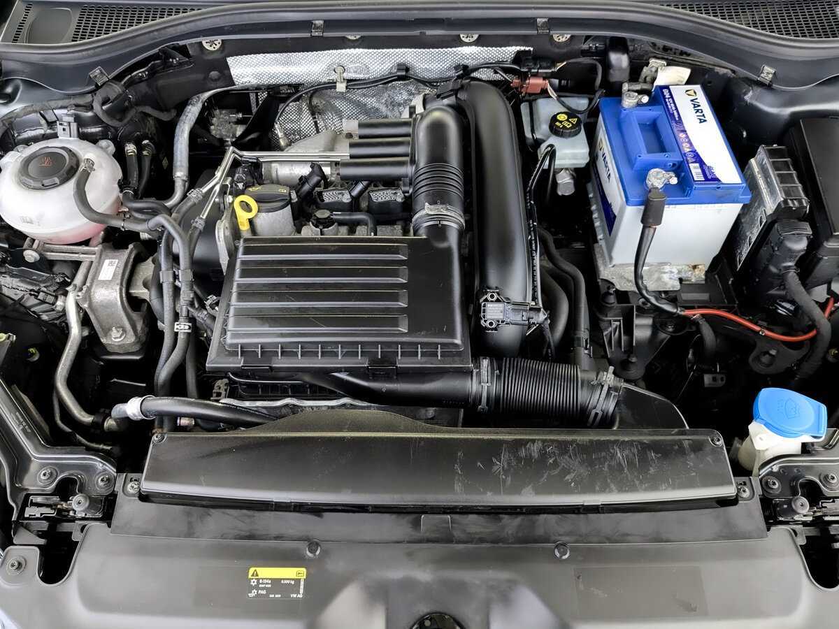 Skoda Superb с пробегом — 2019 год. Фото: #8