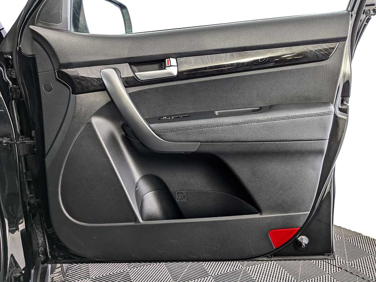 Kia Sorento с пробегом — 2017 год. Фото: #22