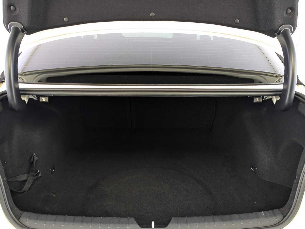 Kia Optima с пробегом — 2018 год. Фото: #9